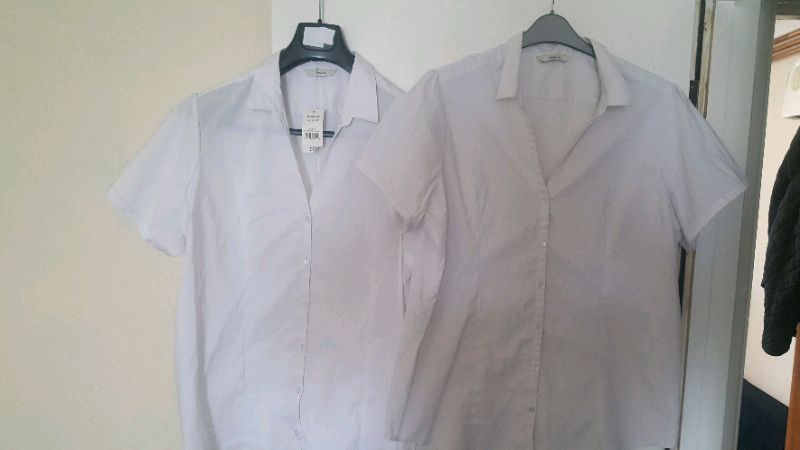 ladies white shirt size 22